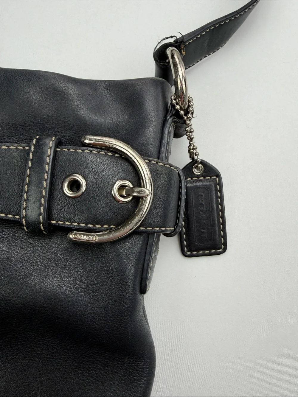 Coach •9 25”